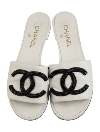 Chanel 2019 Interlocking CC Logo Slides