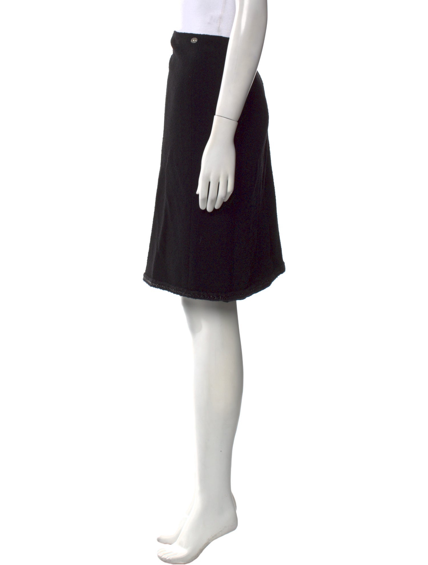 Chanel Vintage Knee-Length Skirt