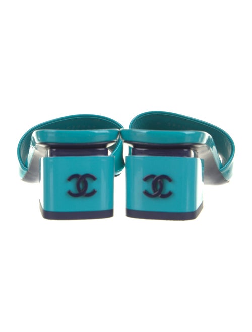 Chanel 2022 Interlocking CC Logo Slides