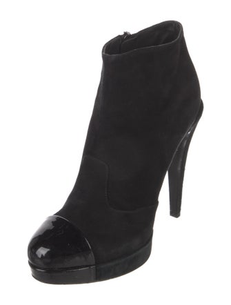 Chanel 2011 Interlocking CC Logo Boots