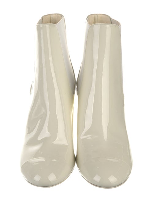 Chanel 2022 Interlocking CC Logo Chelsea Boots