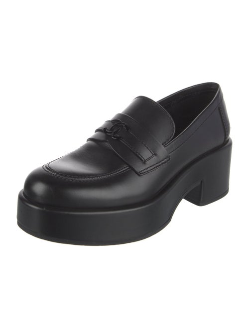 Chanel 2022 Interlocking CC Logo Oxfords