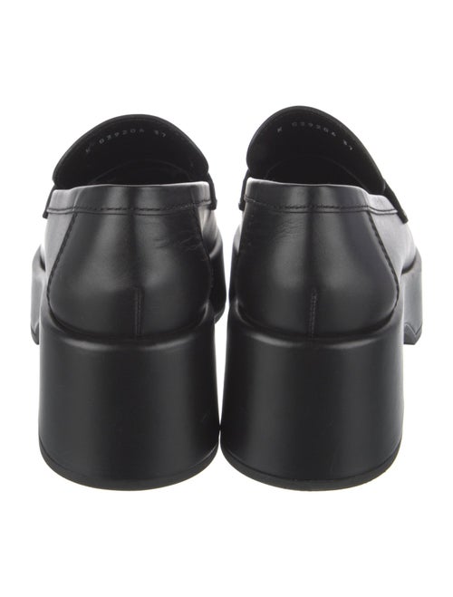 Chanel 2022 Interlocking CC Logo Oxfords