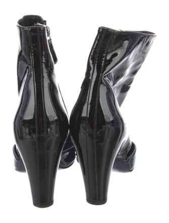 Chanel 2020 Interlocking CC Logo Boots