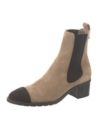 Chanel 2024 Interlocking CC Logo Chelsea Boots