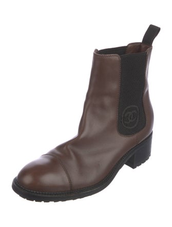 Chanel Interlocking CC Logo Leather Chelsea Boots