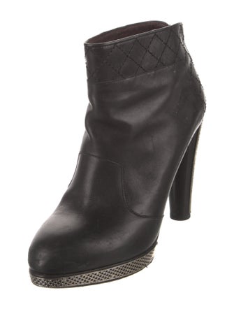 Chanel 2008 Interlocking CC Logo Boots