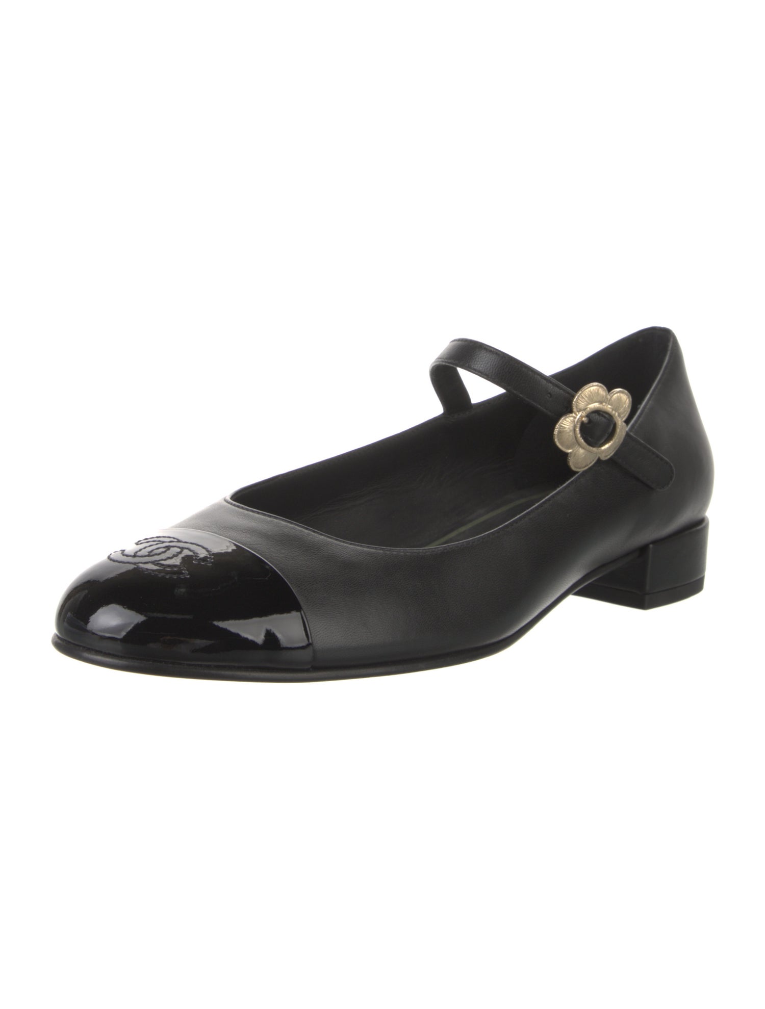 Chanel 2022 Interlocking CC Logo Mary Jane Flats