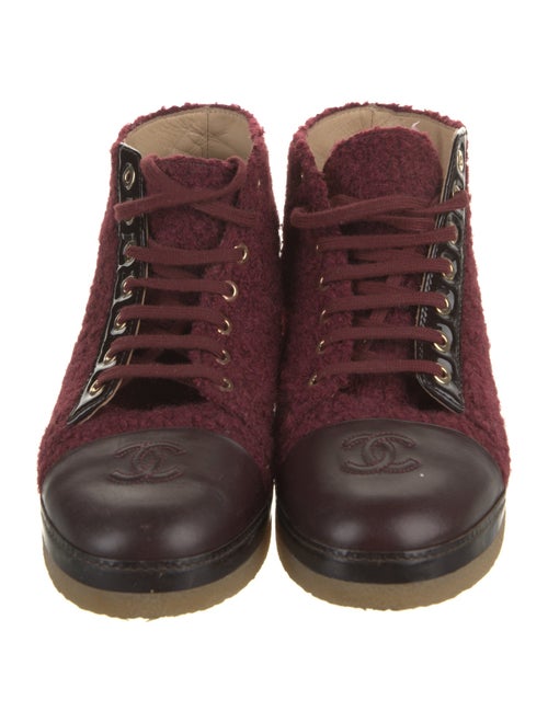 Chanel 2014-2015 Interlocking CC Logo Lace-Up Boots