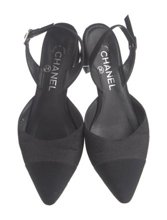 Chanel Interlocking CC Logo Grosgrain Trim Slingback Pumps