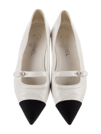 Chanel 2024 Interlocking CC Logo Mary Jane Flats