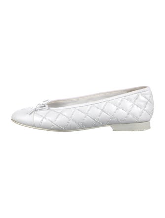 Chanel 2021 Interlocking CC Logo Flats