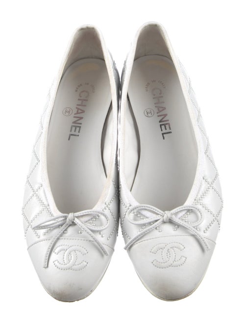Chanel 2021 Interlocking CC Logo Flats