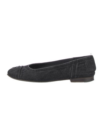 Chanel 2020 Interlocking CC Logo Flats