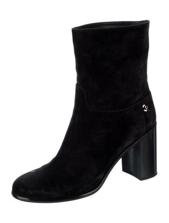 Chanel Interlocking CC Logo Suede Boots