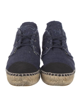 Chanel 2015 Interlocking CC Logo Espadrille Sneakers