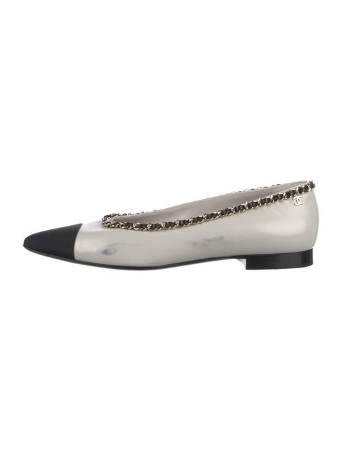 Chanel Interlocking CC Logo Leather Ballet Flats