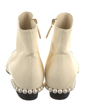 Chanel 2018 Interlocking CC Logo Boots