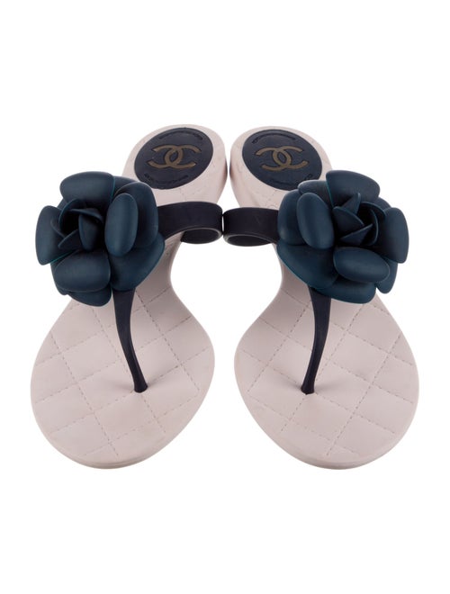 Chanel Interlocking CC Logo Rubber Flip Flops