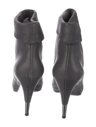 Chanel Interlocking CC Logo Leather Boots