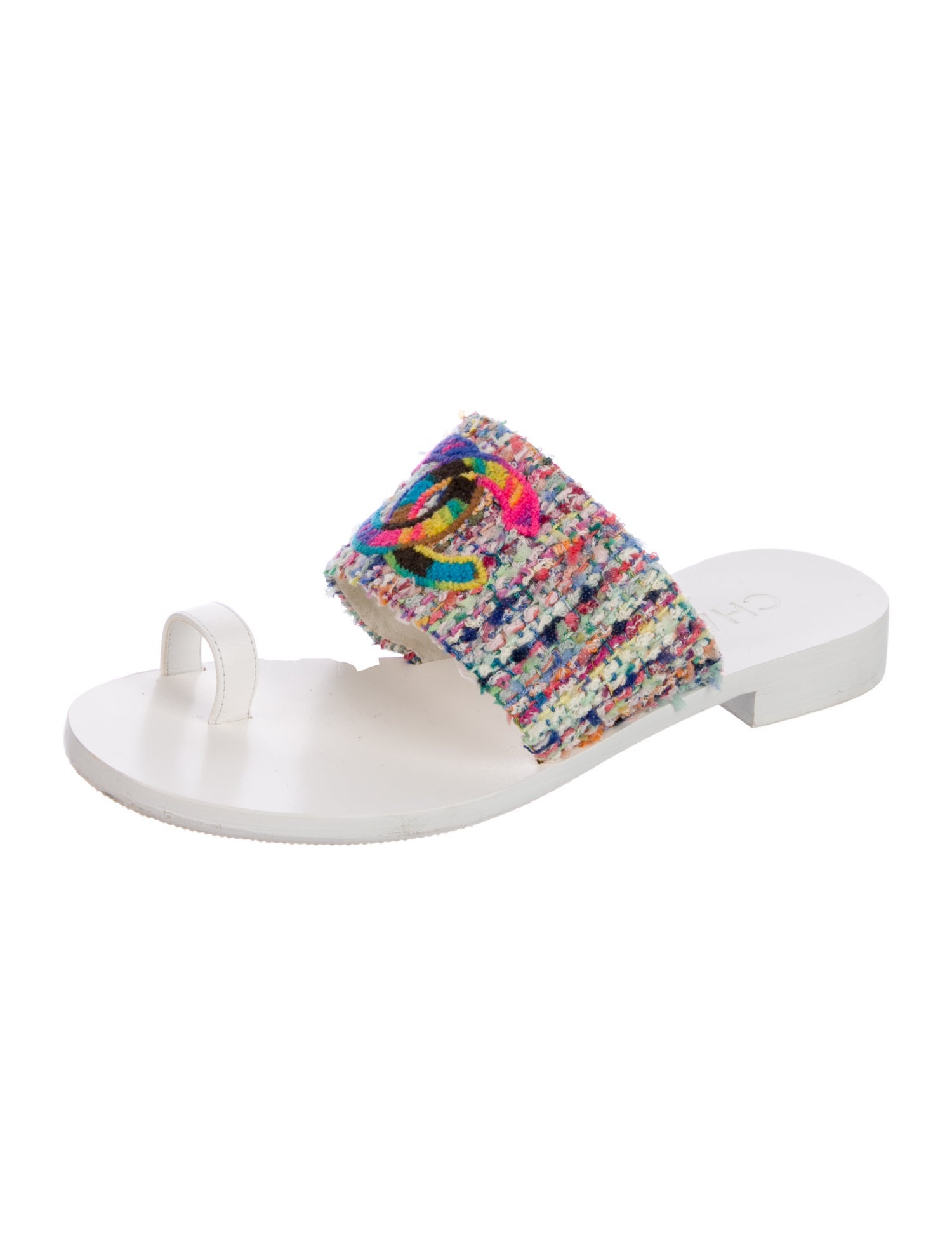 Chanel 2022 Interlocking CC Logo Slides