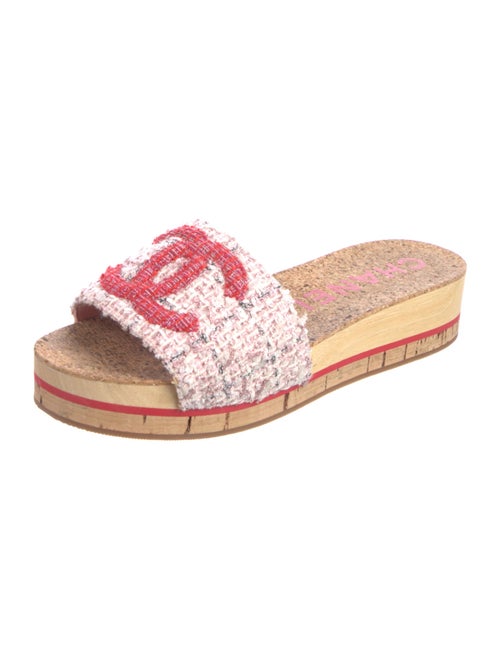 Chanel 2020 Interlocking CC Logo Slides