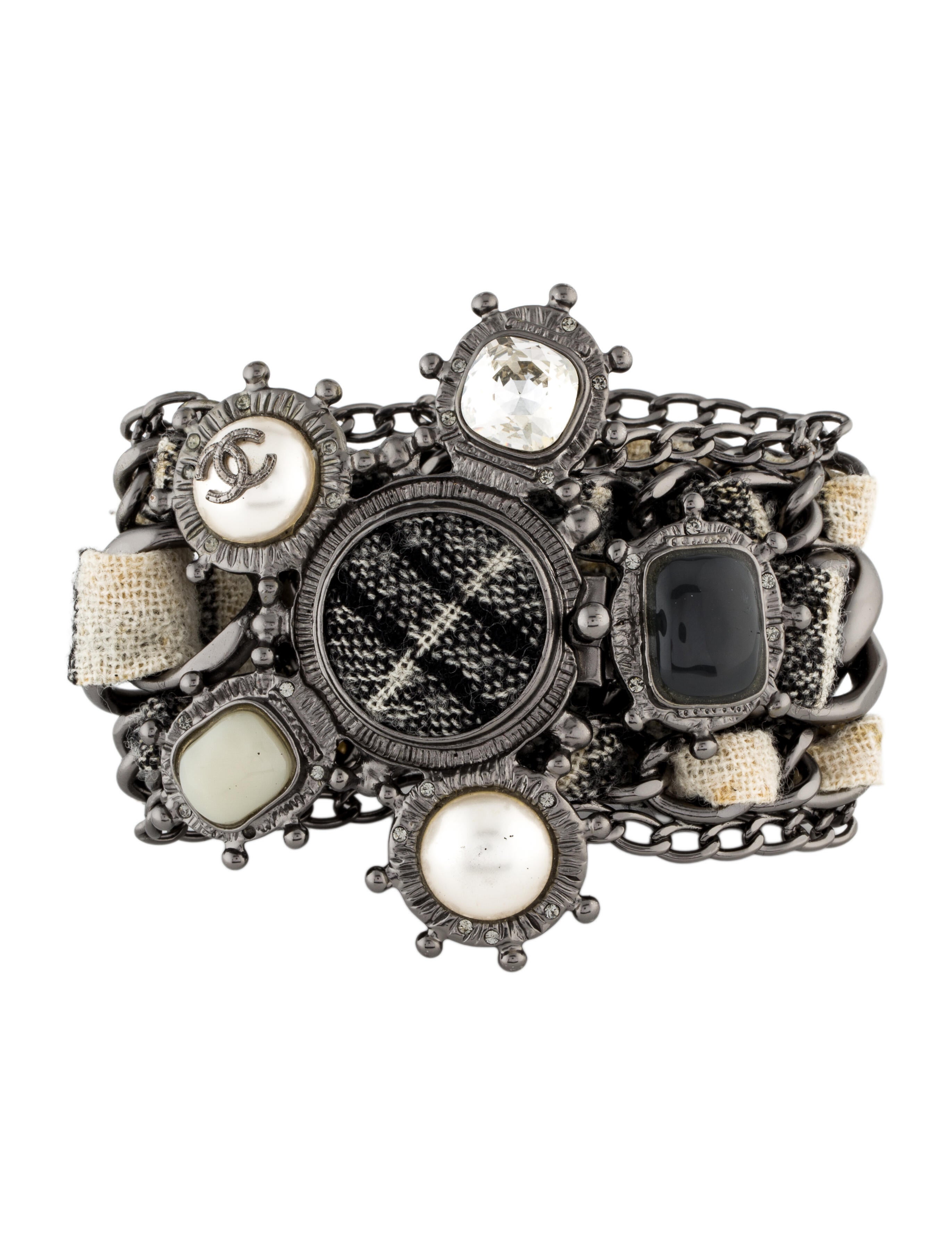 Chanel Faux Pearl, Gripoix & Woven Tweed CC Link Bracelet