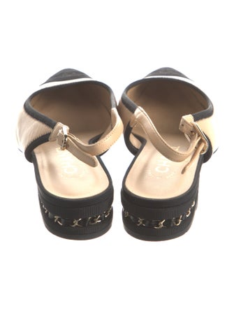 Chanel Interlocking CC Logo Leather Slingback Flats