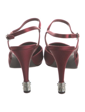 Chanel 2021 Interlocking CC Logo Slingback Pumps