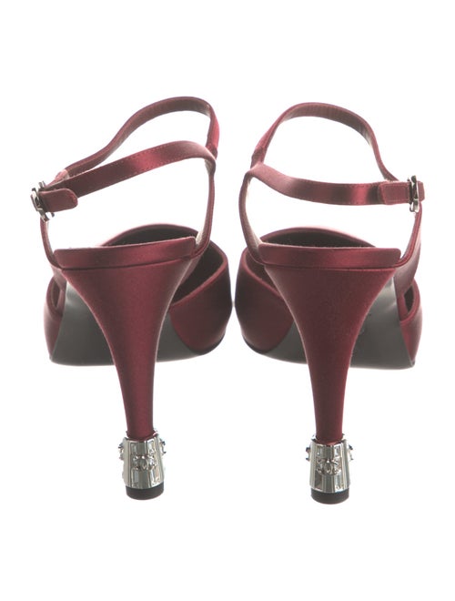 Chanel 2021 Interlocking CC Logo Slingback Pumps