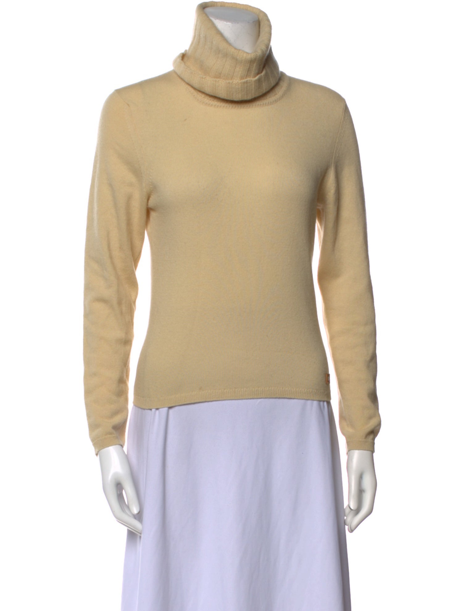 Chanel Vintage 2001 Sweater