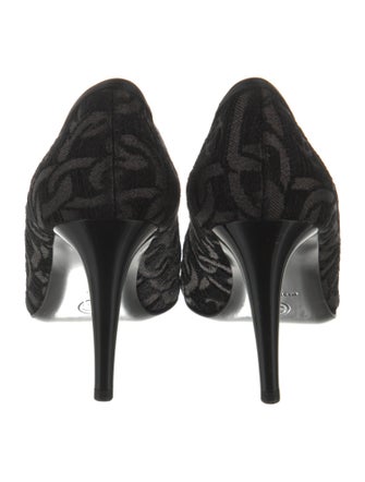 Chanel Interlocking CC Logo Velvet Pumps