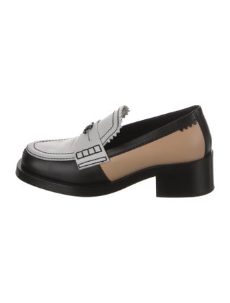 Chanel 2023 Interlocking CC Logo Loafers