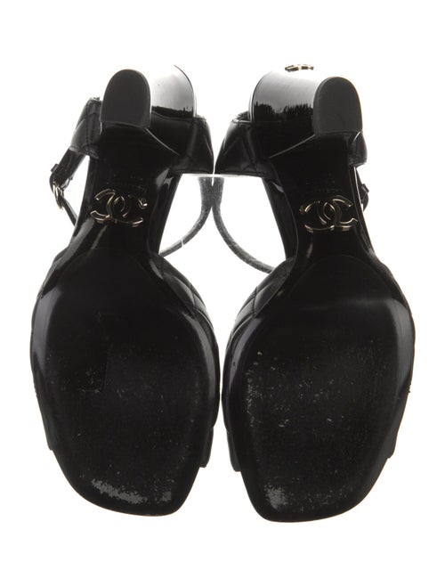 Chanel Interlocking CC Logo Leather Sandals