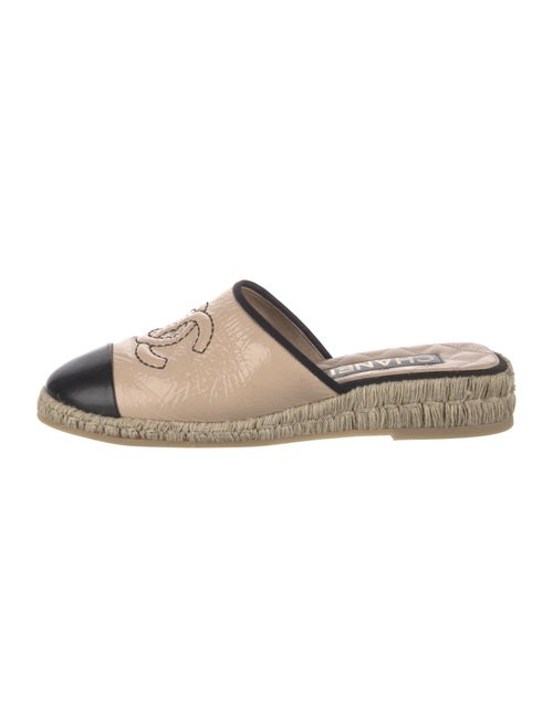 Chanel 2023 Interlocking CC Logo Espadrilles