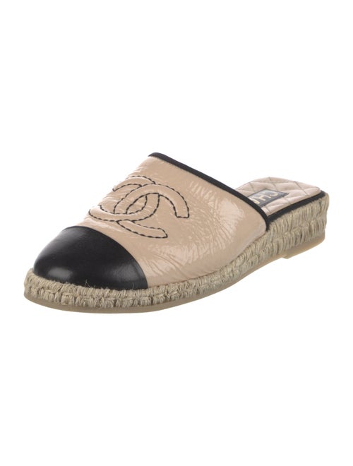 Chanel 2023 Interlocking CC Logo Espadrilles