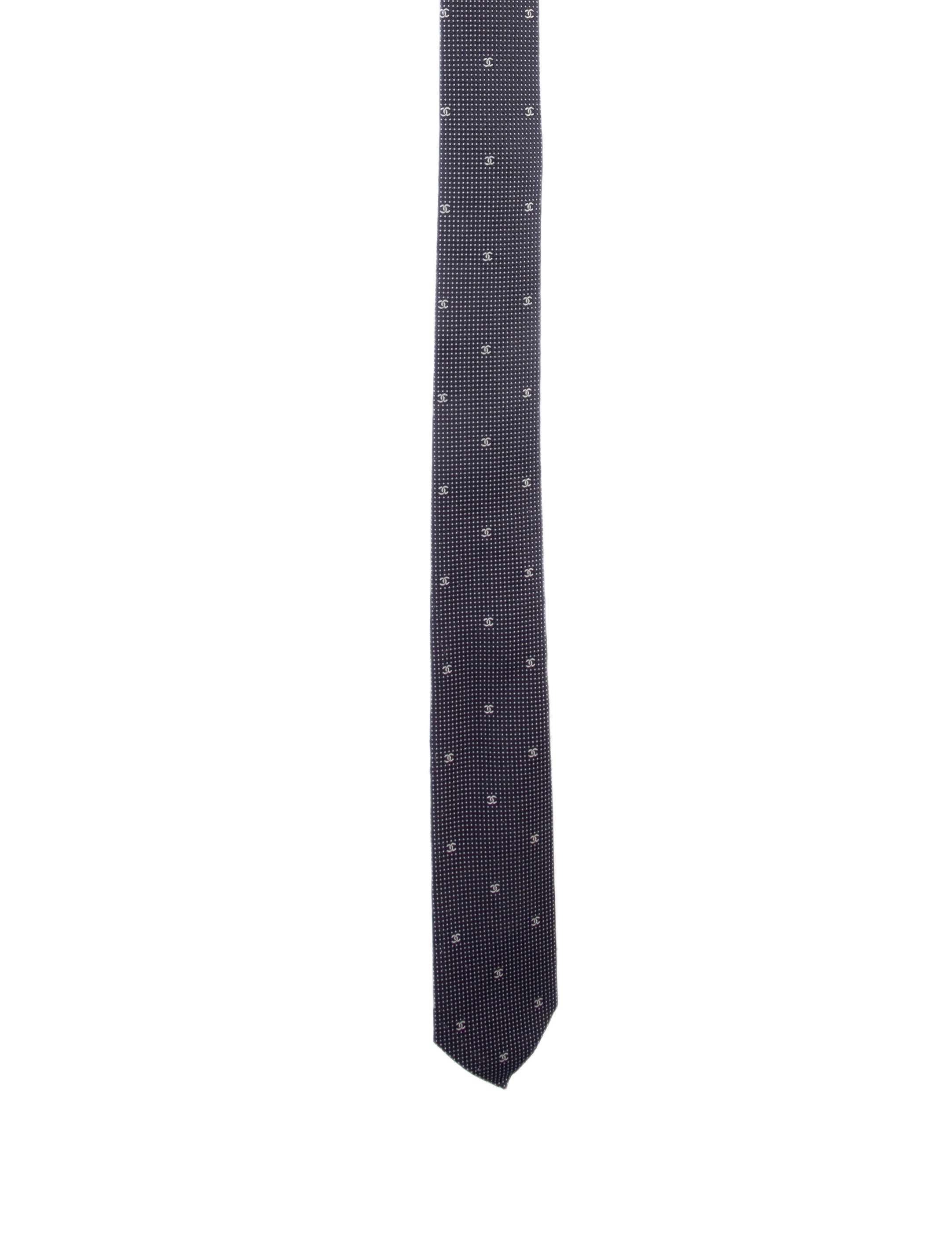 Chanel Interlocking CC Tie