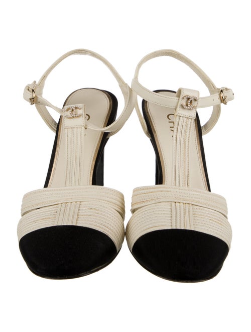 Chanel 2023 Interlocking CC Logo T-Strap Pumps