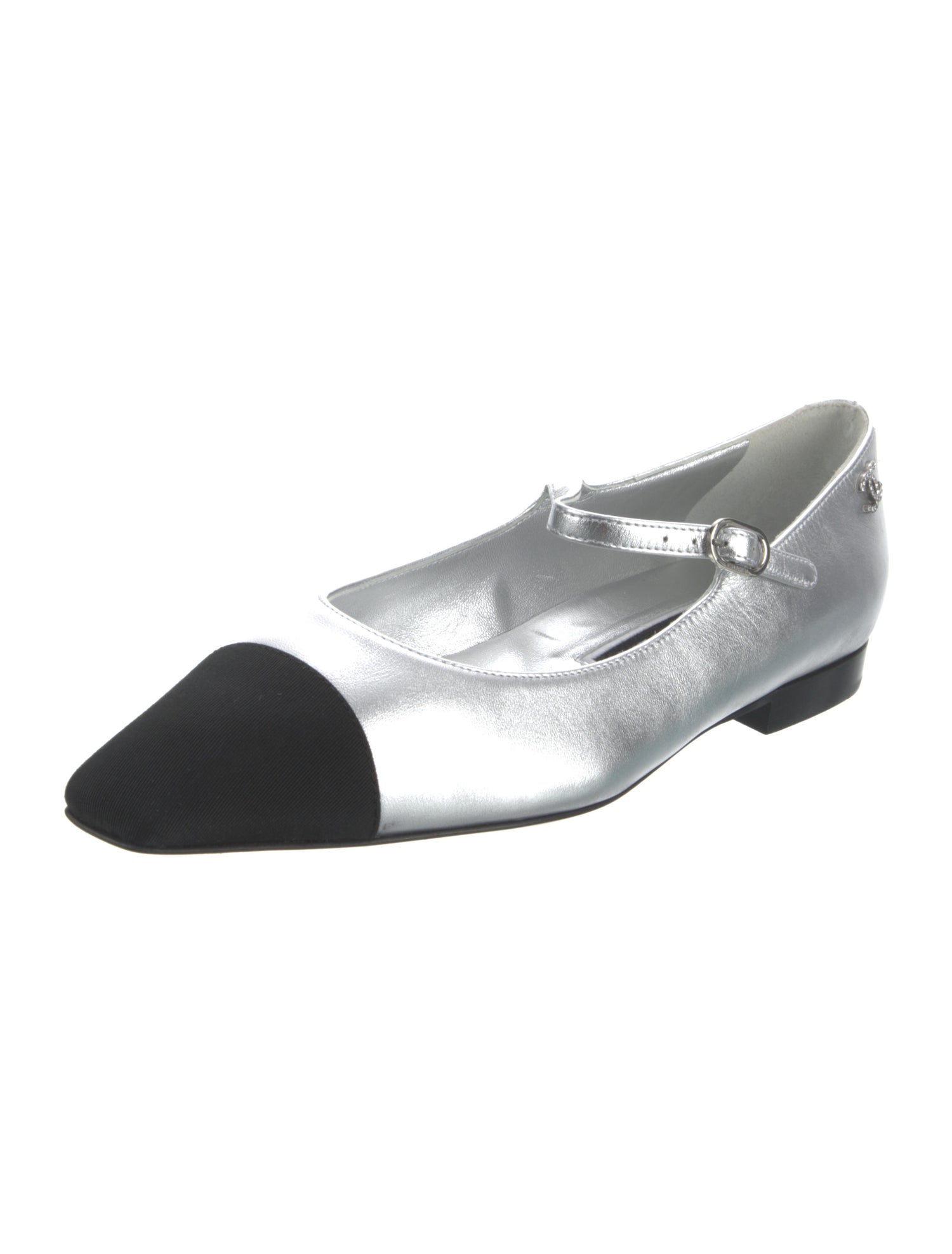 Chanel 2024 Interlocking CC Logo Mary Jane Flats