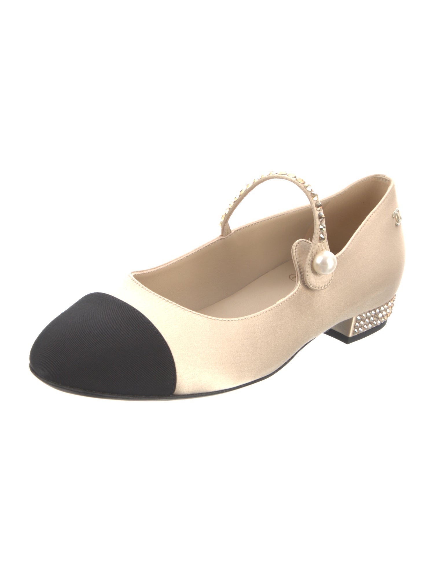 Chanel 2024 Interlocking CC Logo Mary Jane Flats