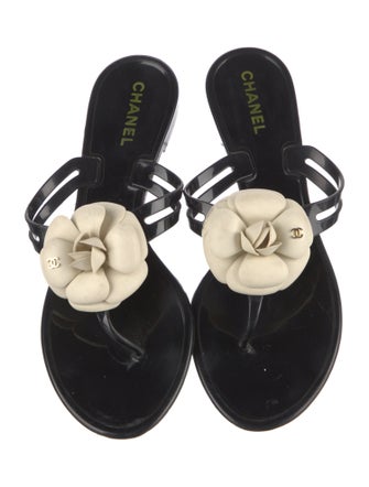 Chanel Interlocking CC Logo Rubber Flip Flops