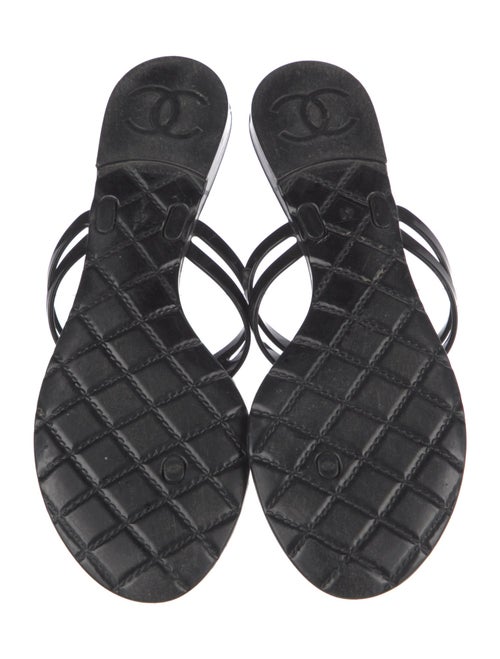 Chanel Interlocking CC Logo Rubber Flip Flops