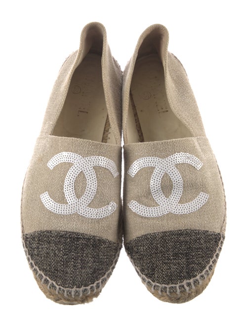 Chanel 2016 Interlocking CC Logo Espadrilles