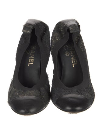 Chanel Interlocking CC Logo Leather Slingback Pumps