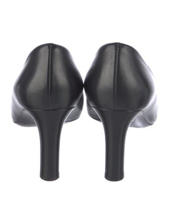 Chanel 2017 Interlocking CC Logo Pumps