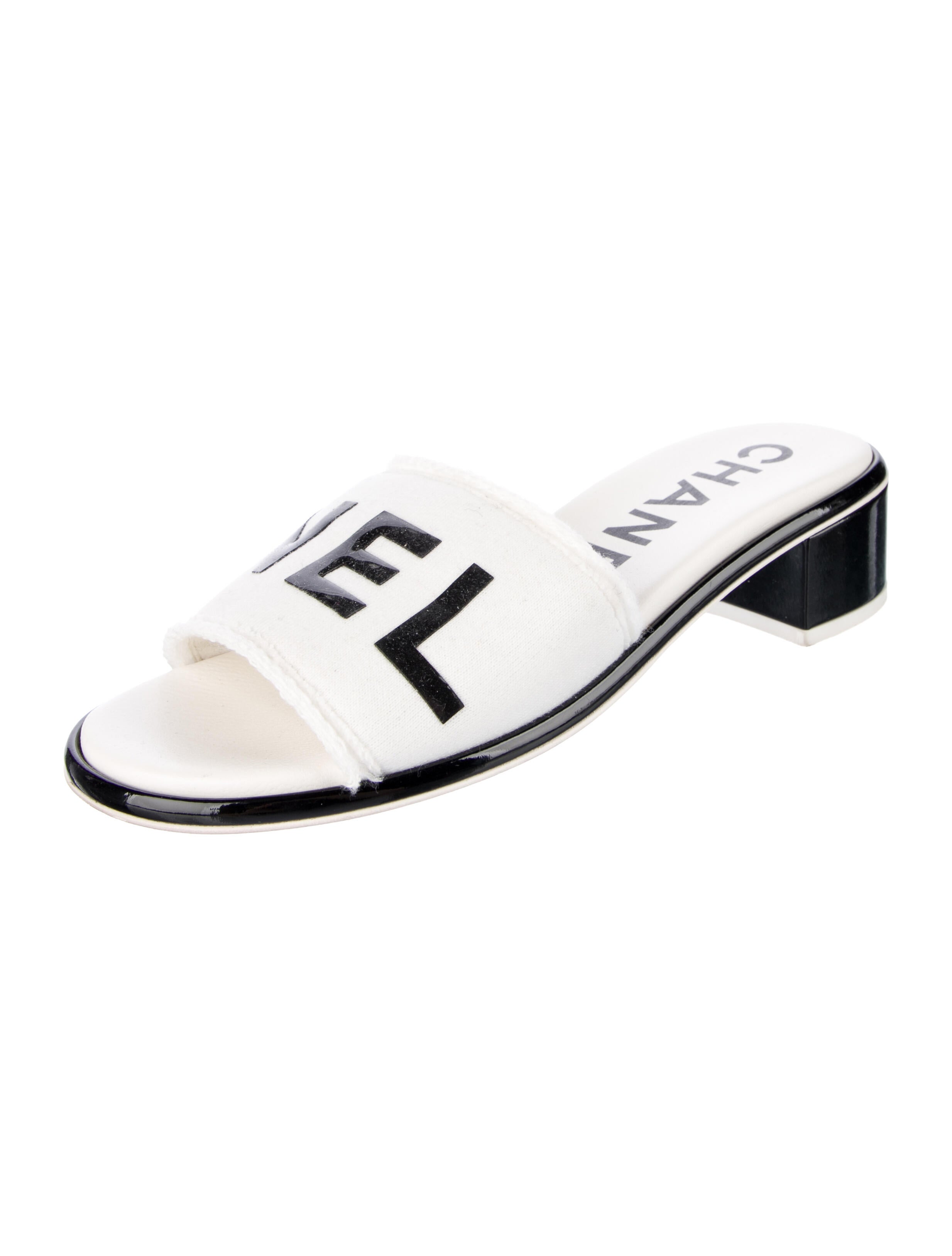 Chanel 2024 Interlocking CC Logo Slides