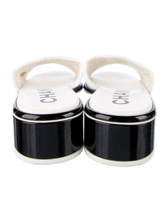 Chanel 2024 Interlocking CC Logo Slides