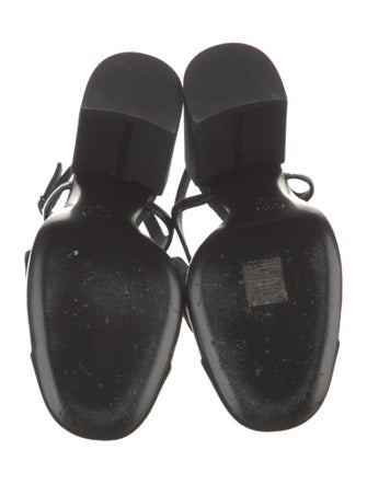 Chanel 2023 Interlocking CC Logo Slingback Pumps