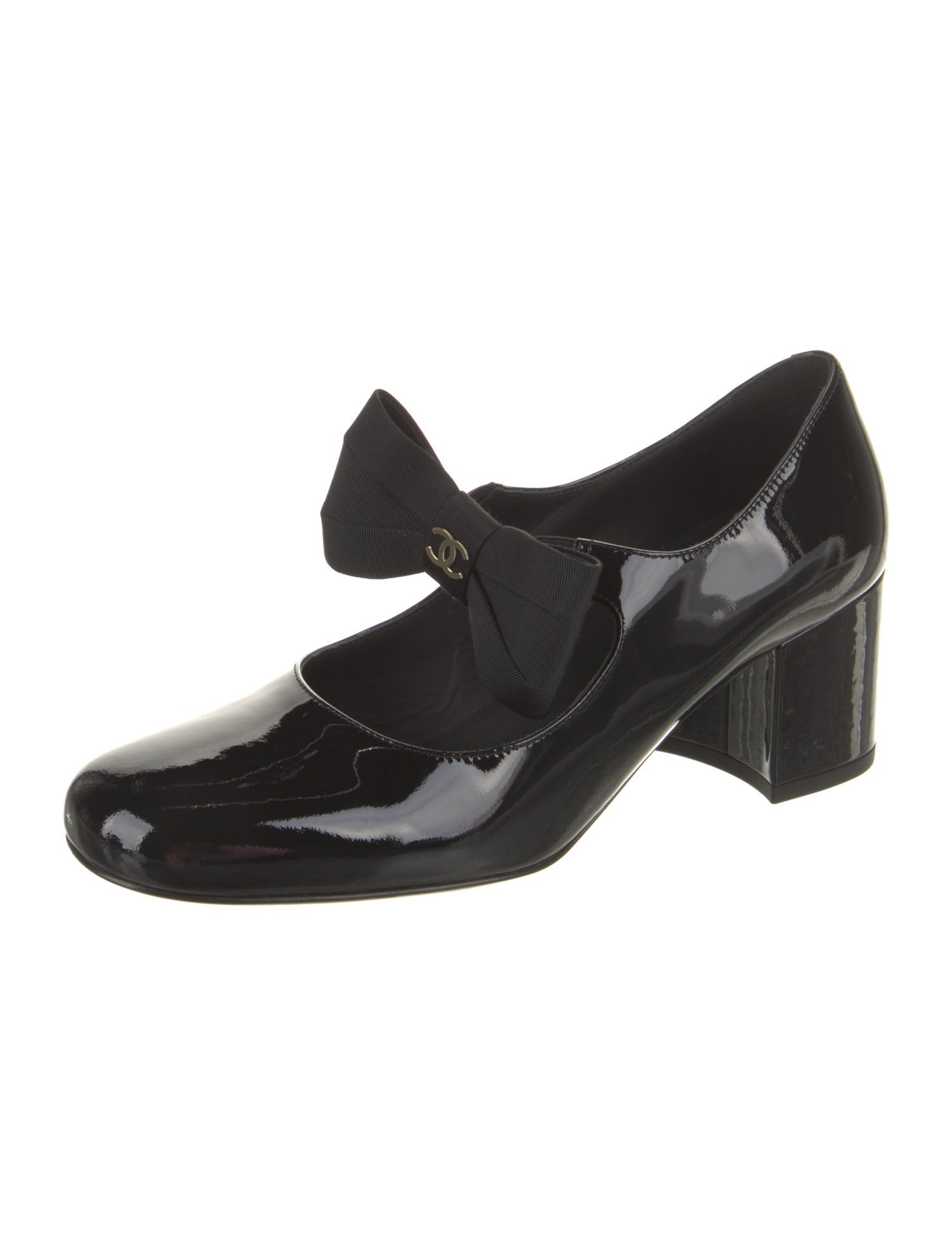 Chanel 2024 Interlocking CC Logo Pumps