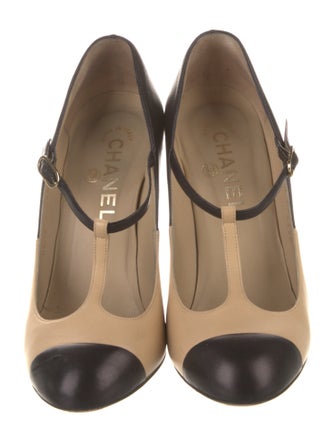Chanel 2008 Interlocking CC Logo T-Strap Pumps